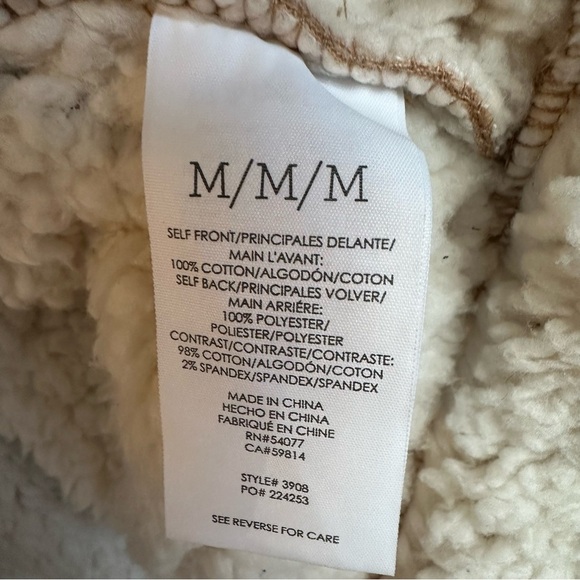 CAbi McQueen Jacket Tan Faux Shearling Full Zip Like New 3908 Sz M - Picture 10 of 11